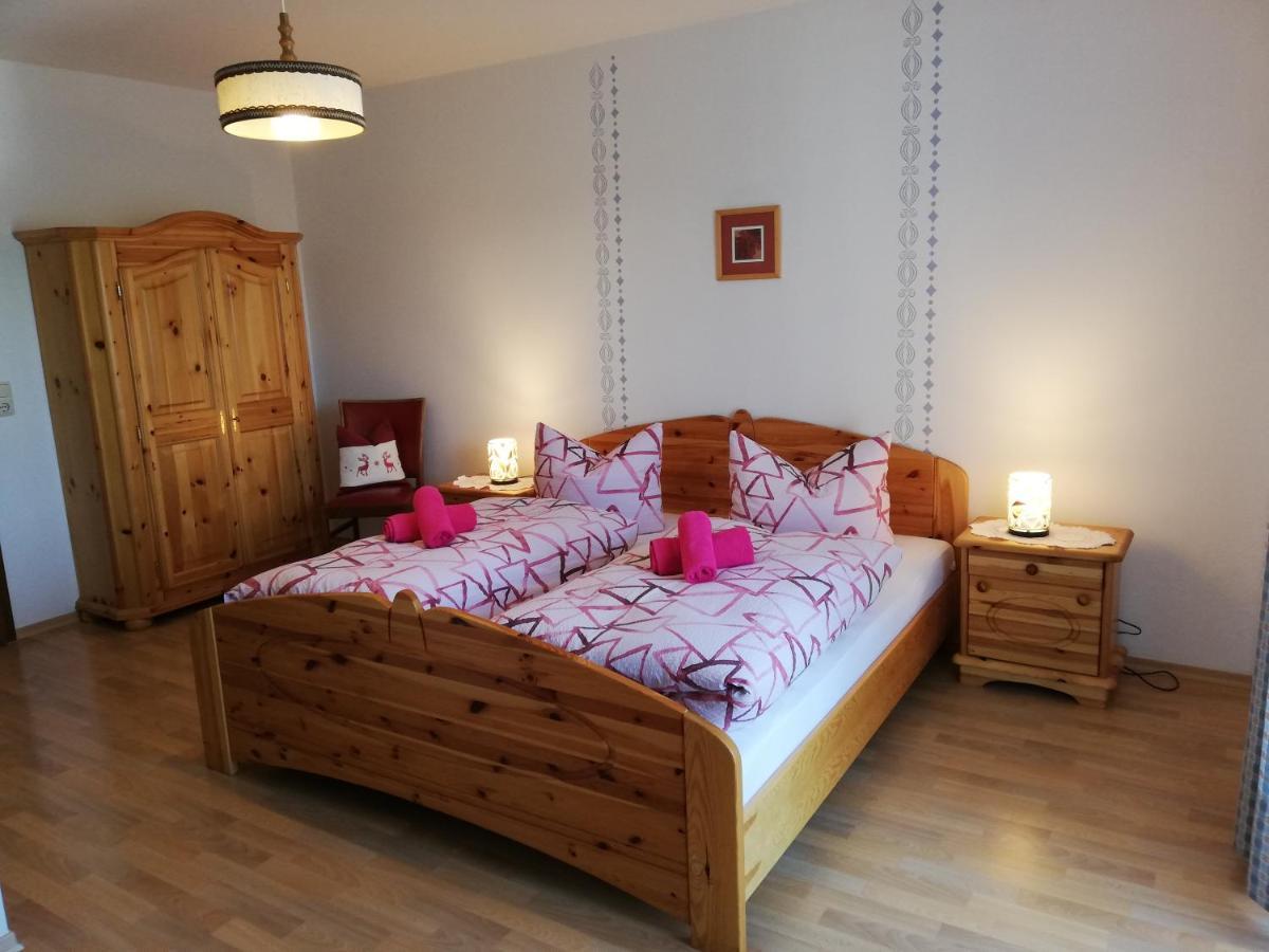 Pension Ambros Büchlberg Екстериор снимка