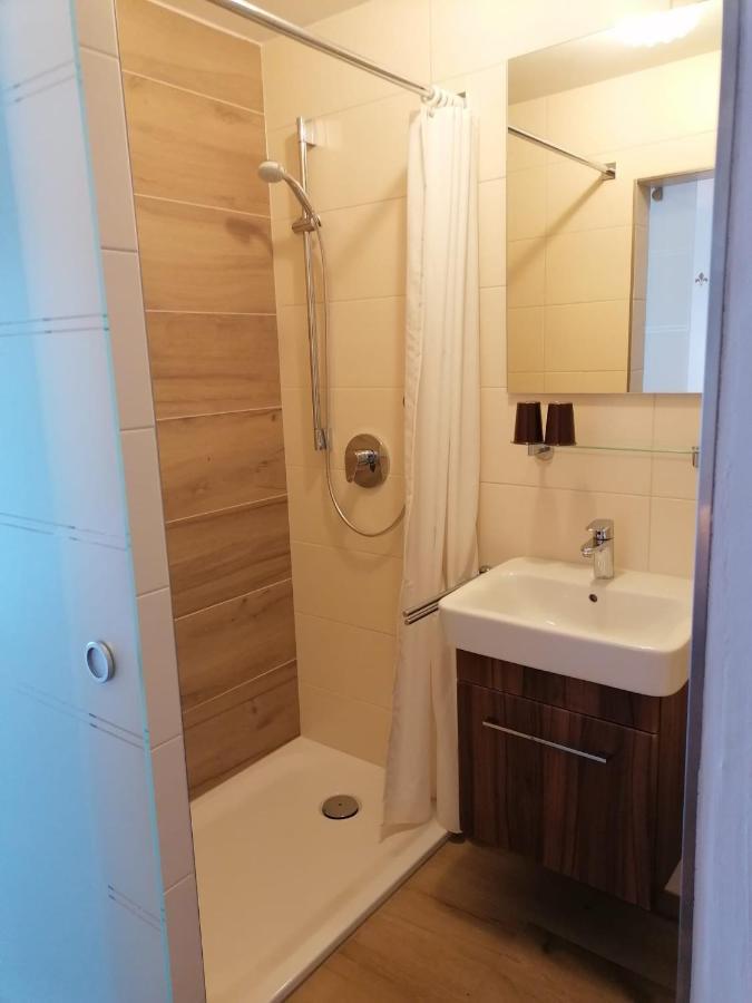 Pension Ambros Büchlberg Екстериор снимка